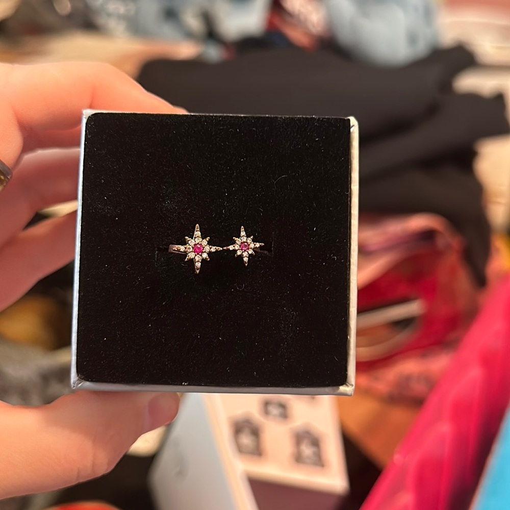 Taylor swift ring